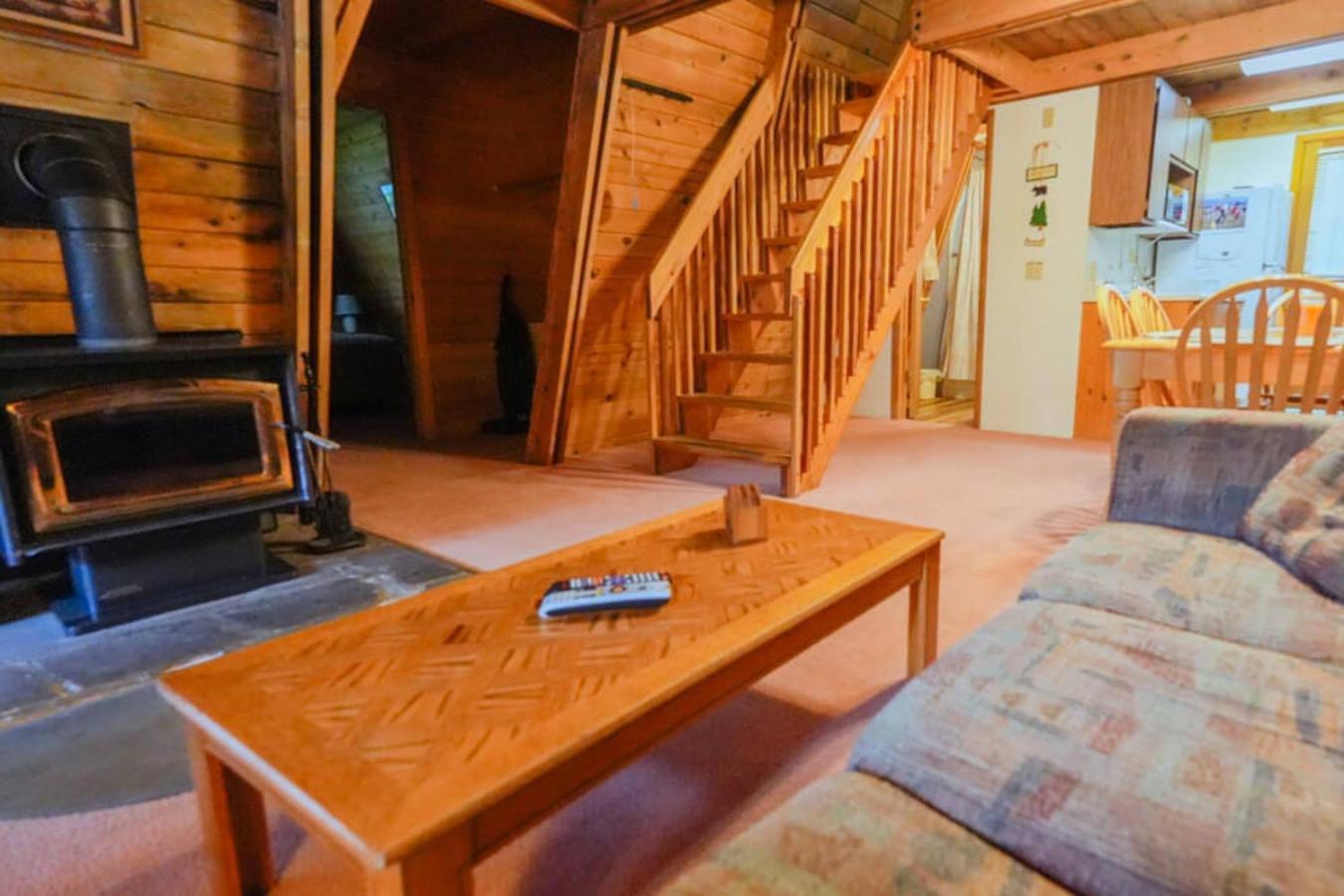 Rustic Cabin 2 - Two Bedroom Forest Lakes Estates Екстер'єр фото